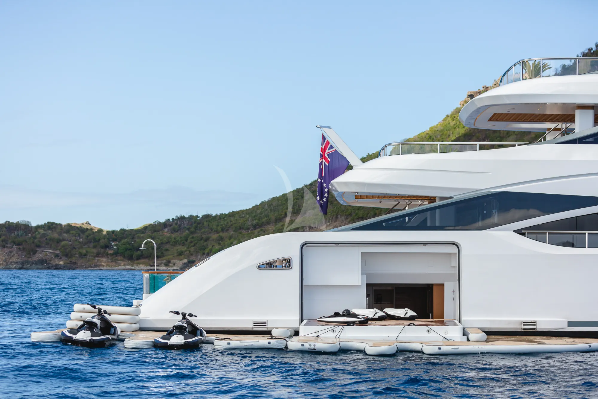 Luxury Crewed Motor Yacht MINE GAMES photo 5