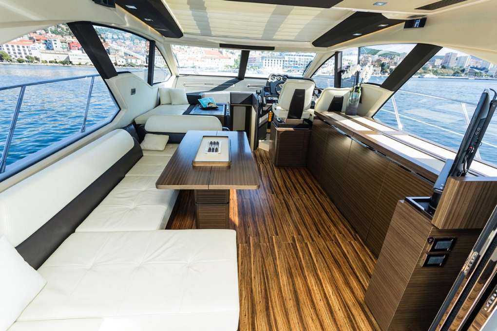 Luxury Crewed Motor Yacht MINI TOO photo 8