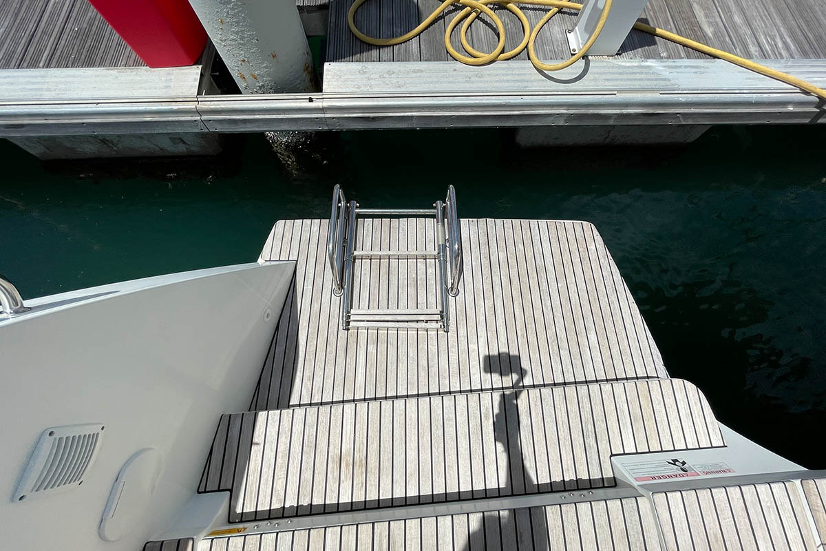 Bareboat Catamaran MOANA photo 6