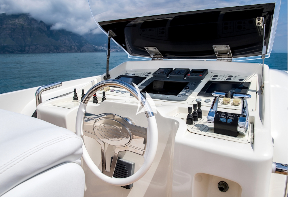 Crewed Motor Yacht MOKI photo 6
