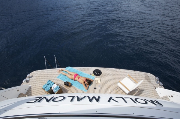 Luxury Crewed Motor Yacht MOLLY MALONE photo 6