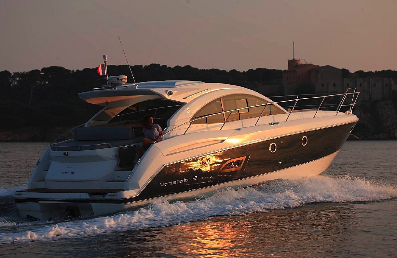 Crewed Motor Yacht Monte Carlo 42 photo 3