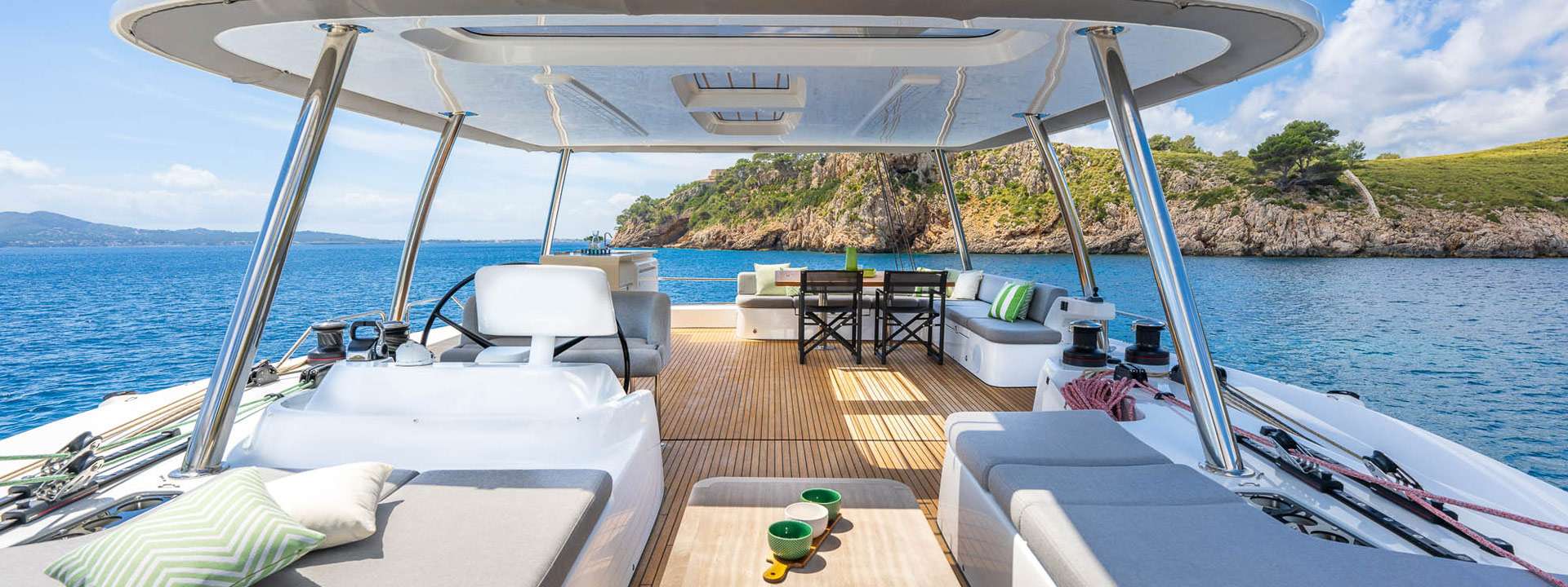 Luxury Crewed Catamaran MONTECRISTO photo 5
