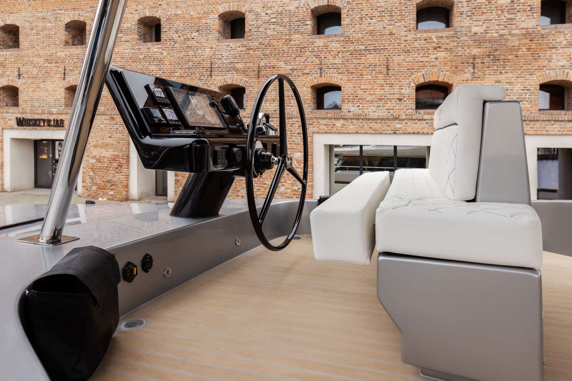 Luxury Crewed Catamaran MOON SHADOW photo 5