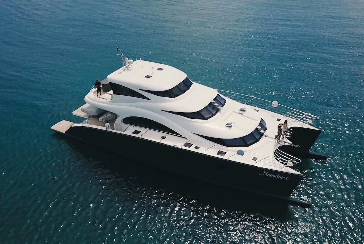 Crewed Power Catamaran MOONDANCE photo 3