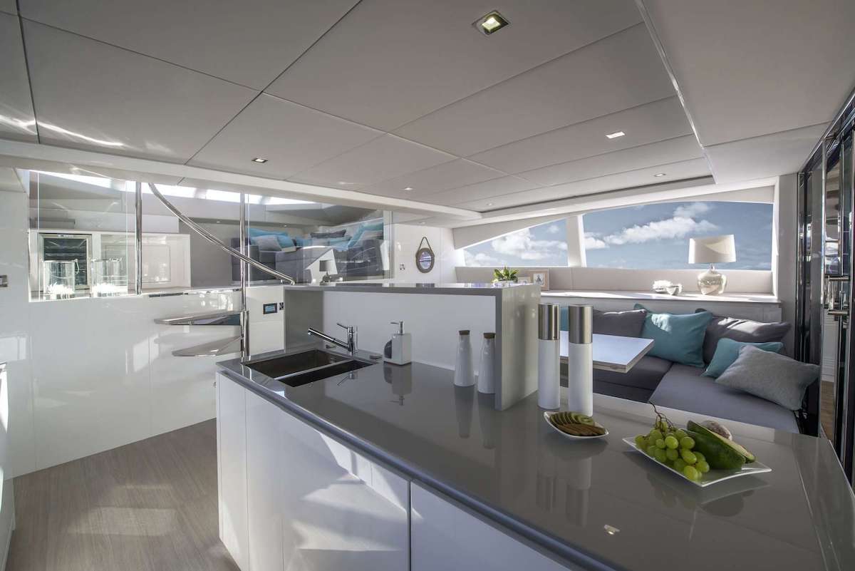 Crewed Power Catamaran MOONDANCE photo 5