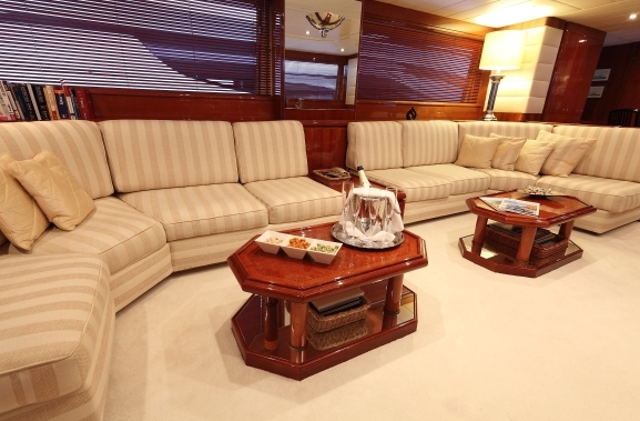 Luxury Crewed Motor Yacht MOONRAKER II photo 3
