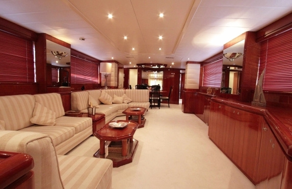 Luxury Crewed Motor Yacht MOONRAKER II photo 5