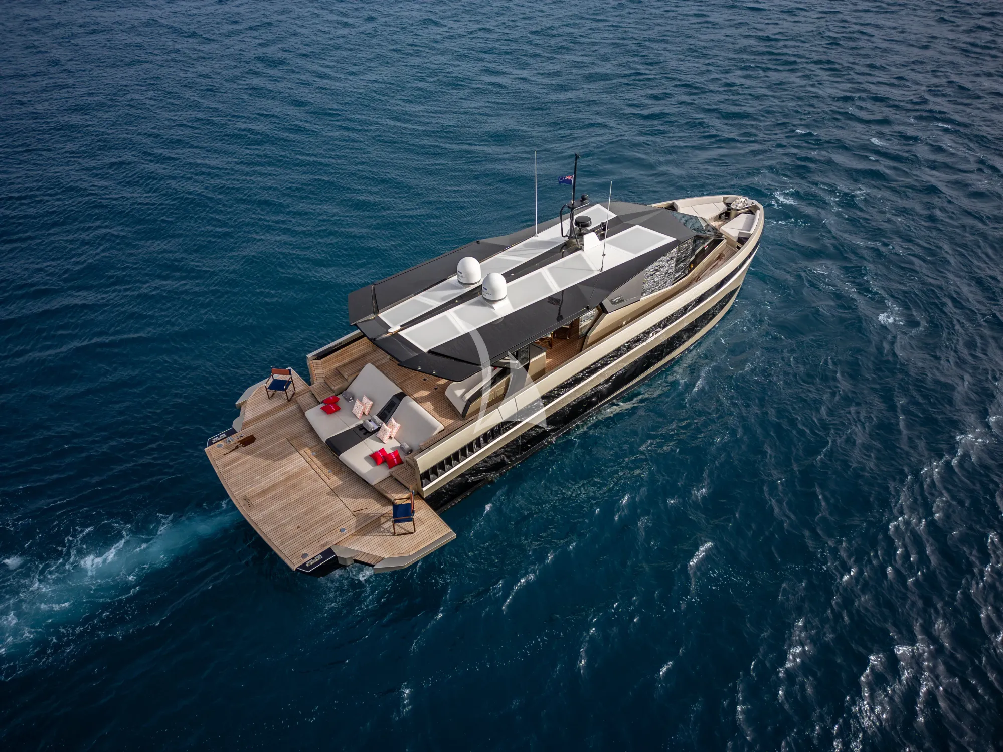 Luxury Crewed Motor Yacht MOONRAKER photo 6