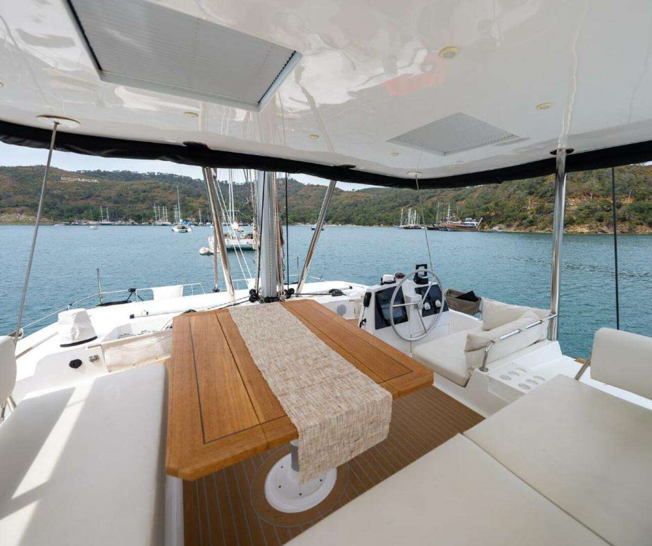 Luxury Crewed Catamaran MY MARINA photo 4