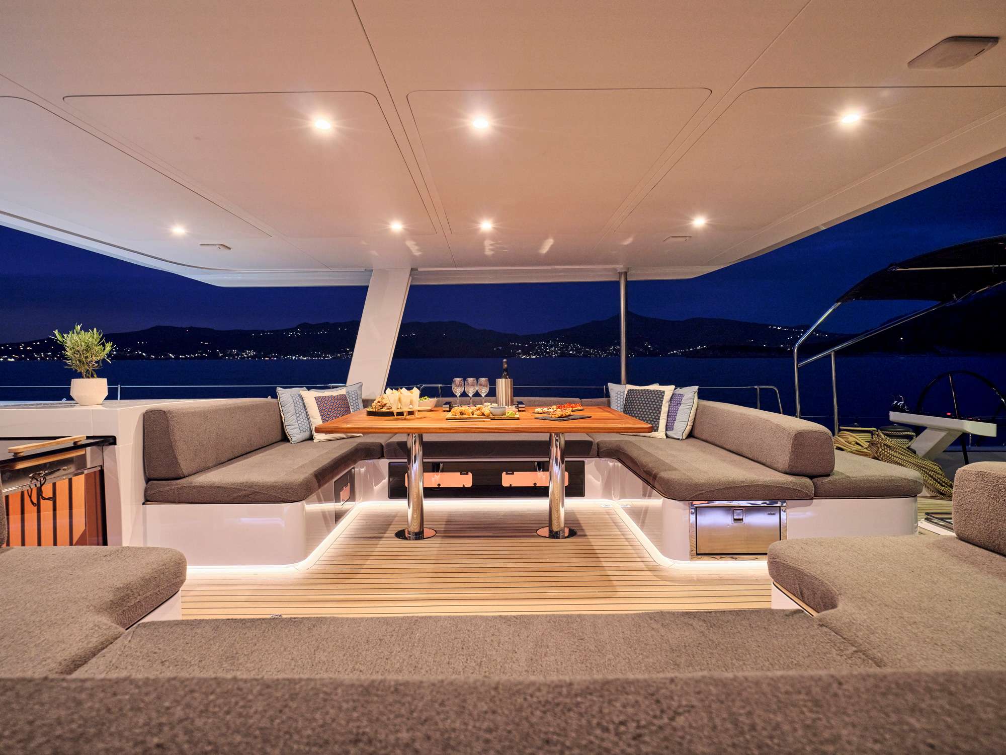 Crewed Sailing Yacht NADAMAS photo 6