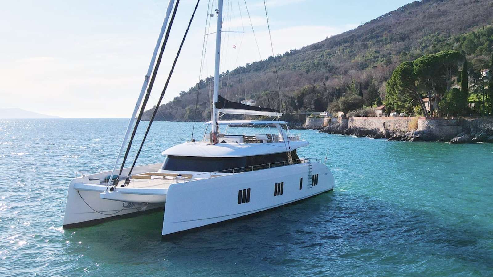Luxury Crewed Catamaran NALA ONE photo 4