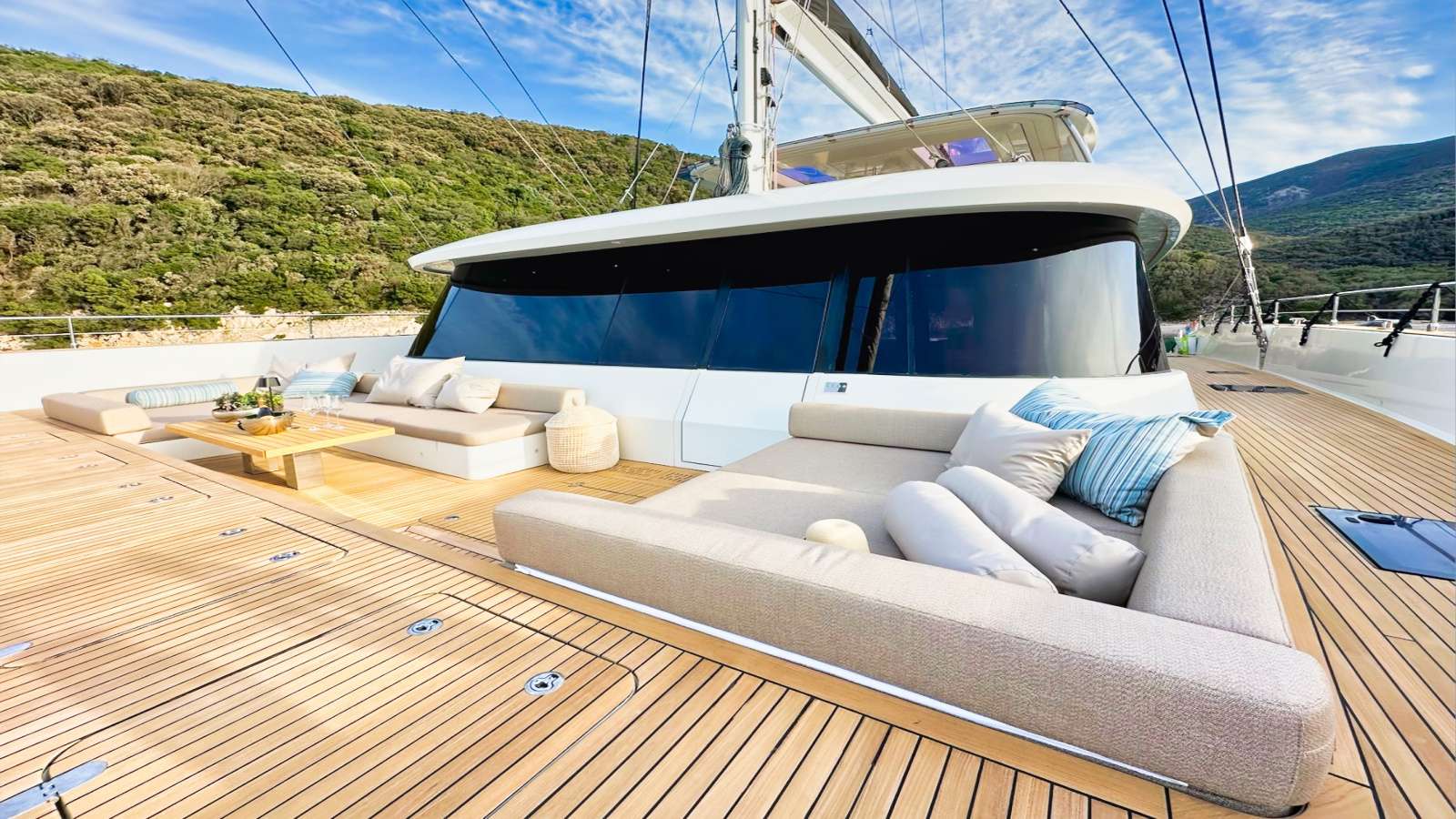Luxury Crewed Catamaran NALA ONE photo 5
