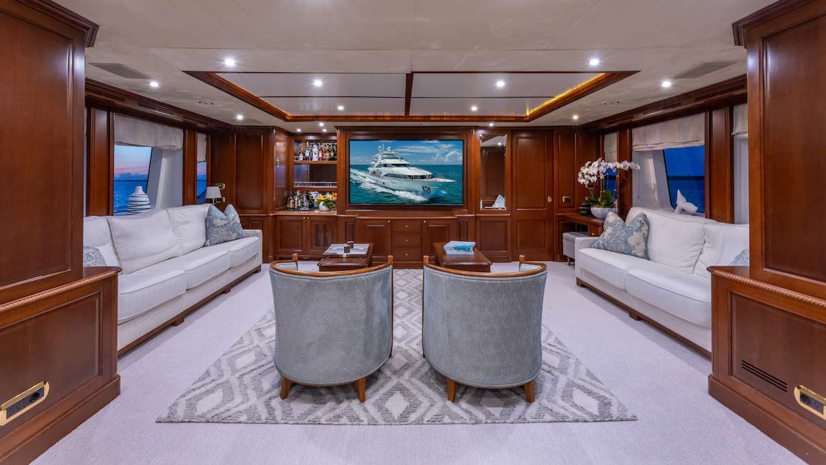 Luxury Crewed Motor Yacht NAMASTE photo 6