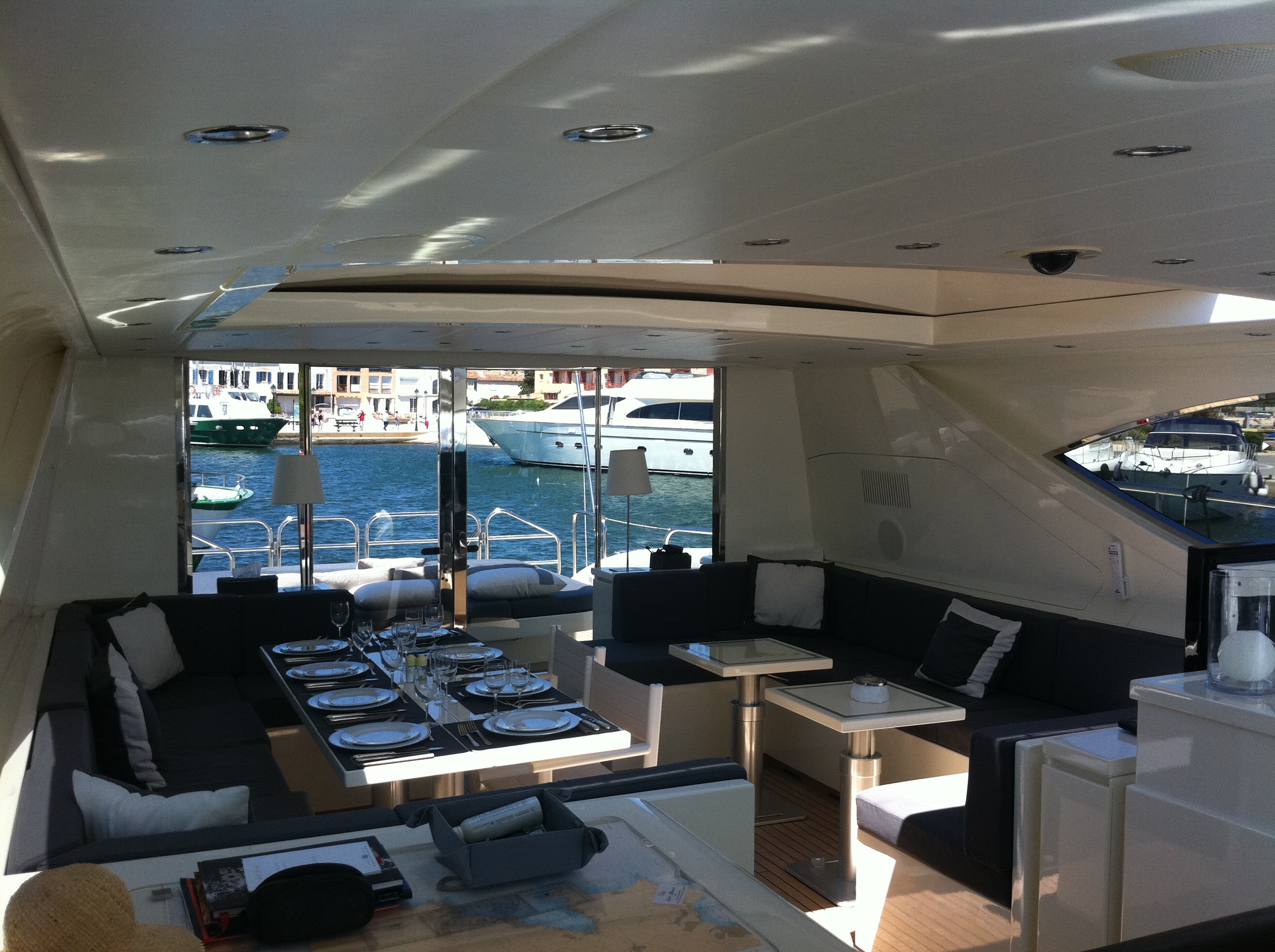 Crewed Motor Yacht NAMASTE photo 6