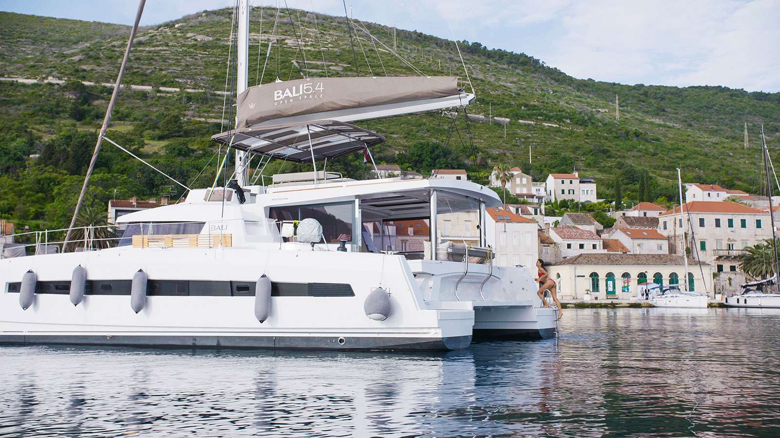 Crewed Catamaran NAMASTE OF BALI photo 5