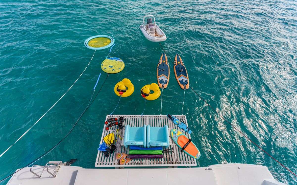 Crewed Catamaran NAUTI DOGS 5.4 photo 4