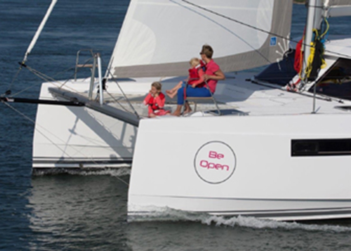 Bareboat Catamaran Nautitech Open 40 2016