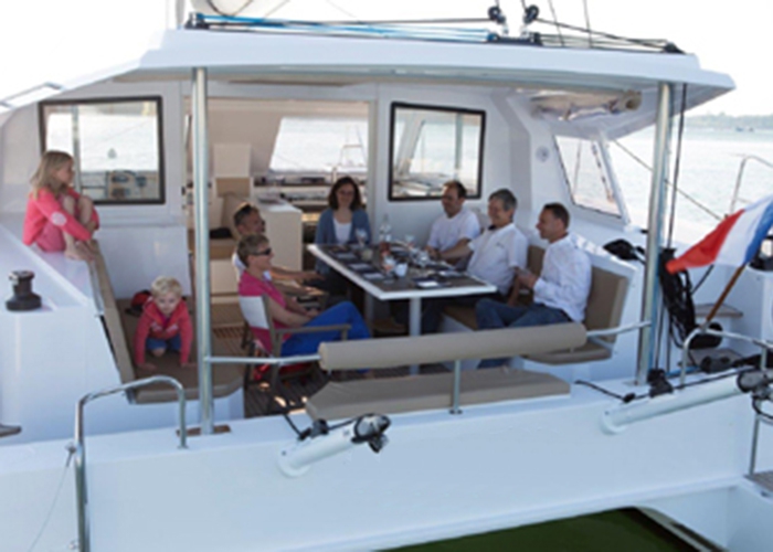 Bareboat Catamaran Nautitech Open 40 2016 photo 4