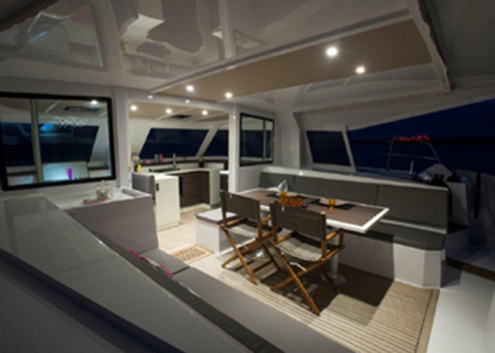 Bareboat Catamaran Nautitech Open 40 2016 photo 5