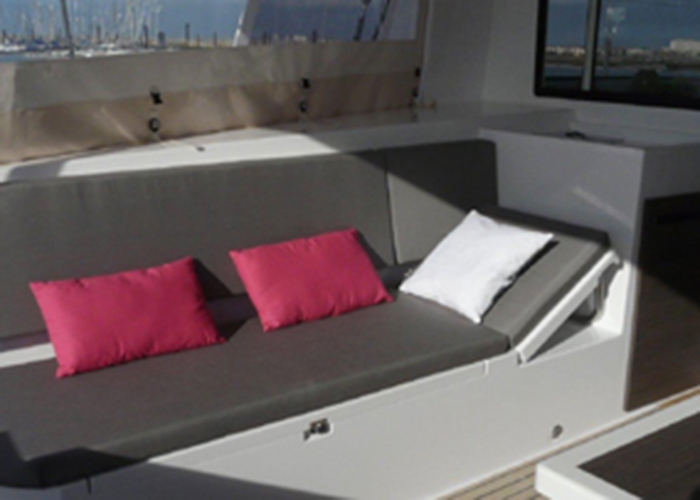 Bareboat Catamaran Nautitech Open 40 2016 photo 6