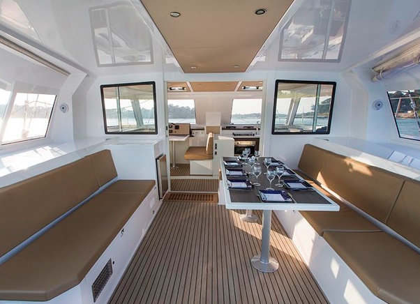 Bareboat Catamaran Nautitech 40 Open photo 3