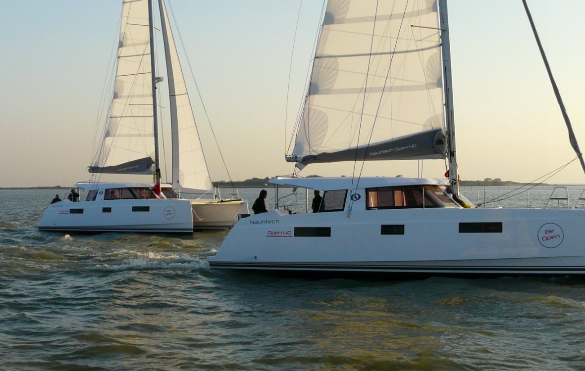 Bareboat Catamaran Nautitech 40 Open photo 4