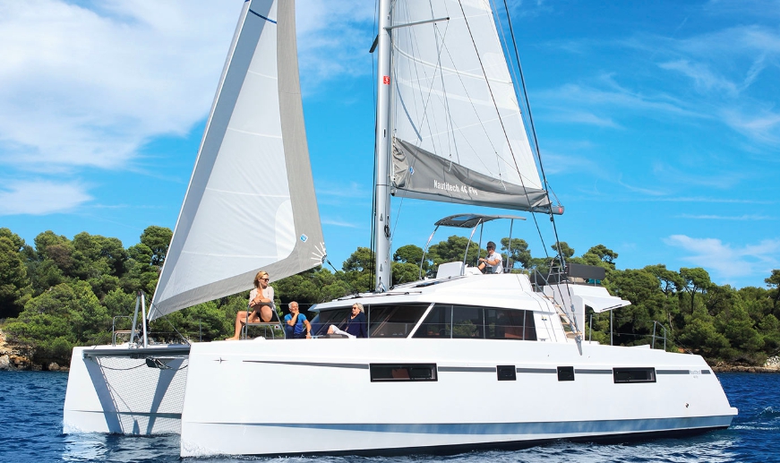 Bareboat Catamaran Nautitech 46 Fly (2019) photo 3