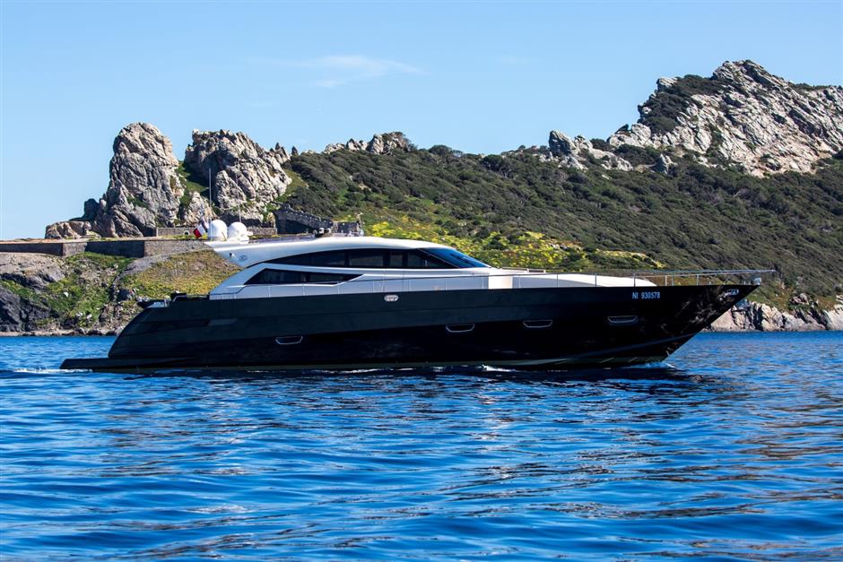 Crewed Motor Yacht NEA MONI photo 4