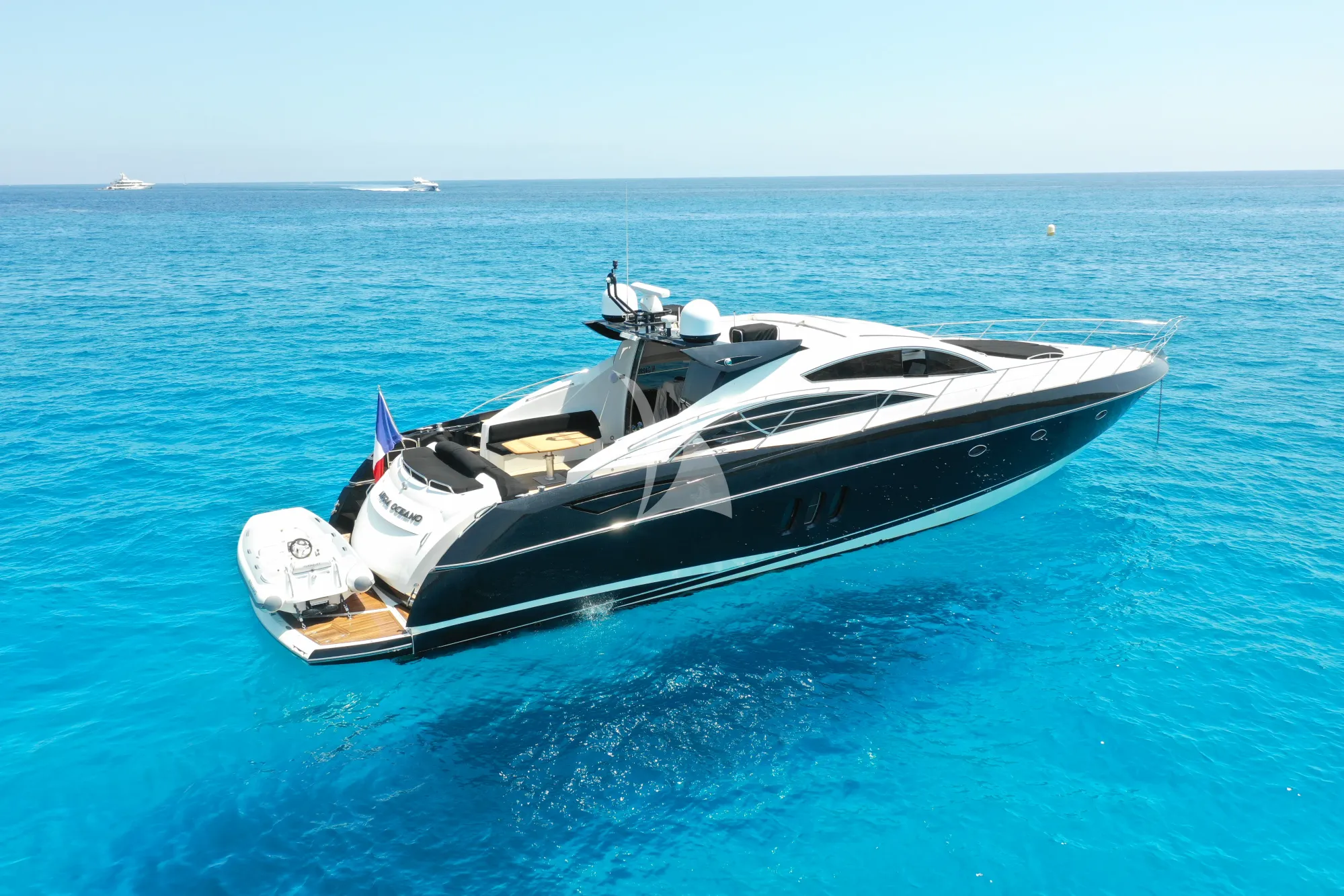 Crewed Motor Yacht NERA OCEANO photo 3