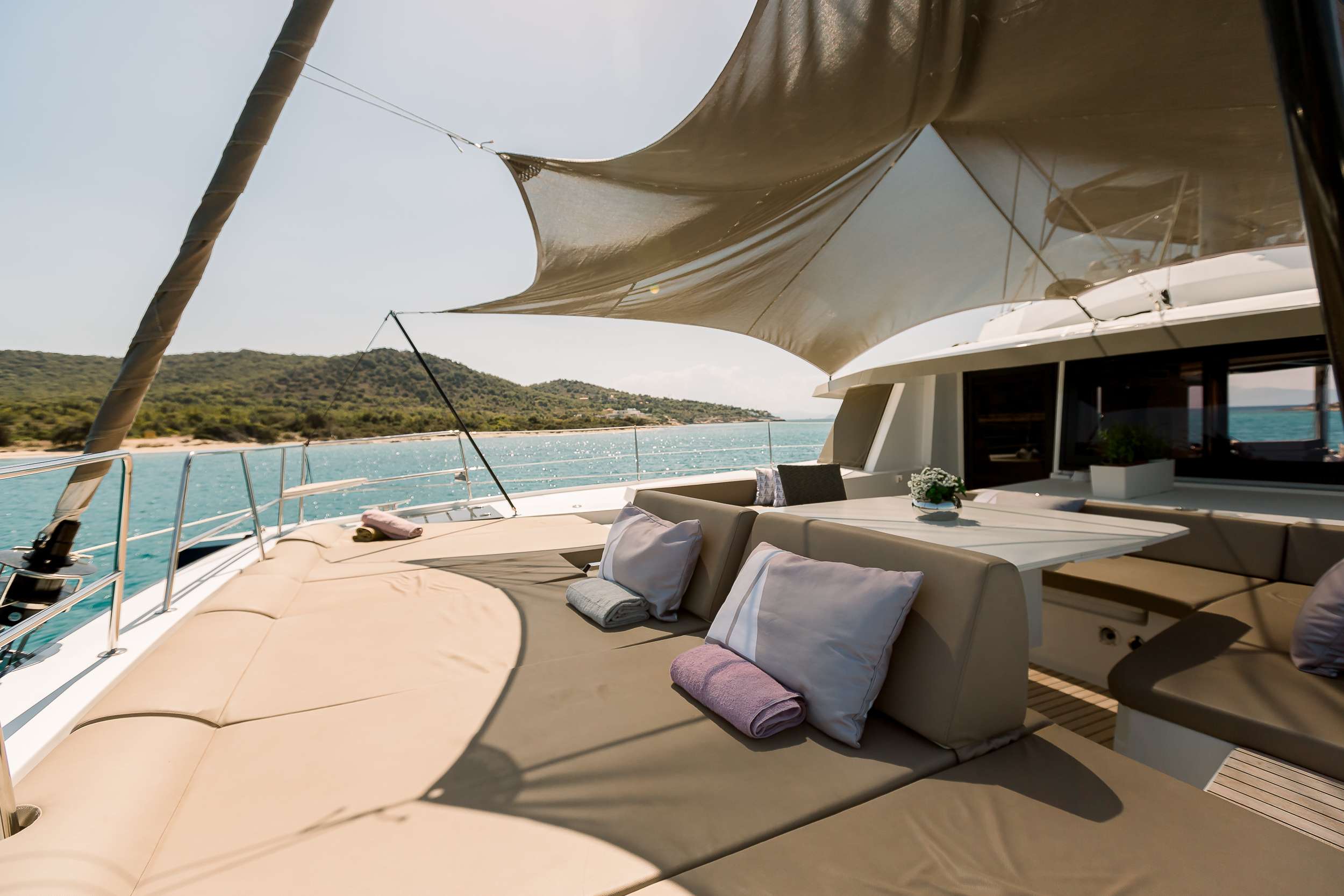 Luxury Crewed Catamaran NEW HORIZONS 3 photo 4
