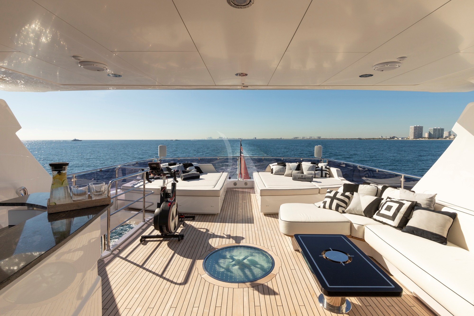 Luxury Motor Yacht NEXUS photo 4