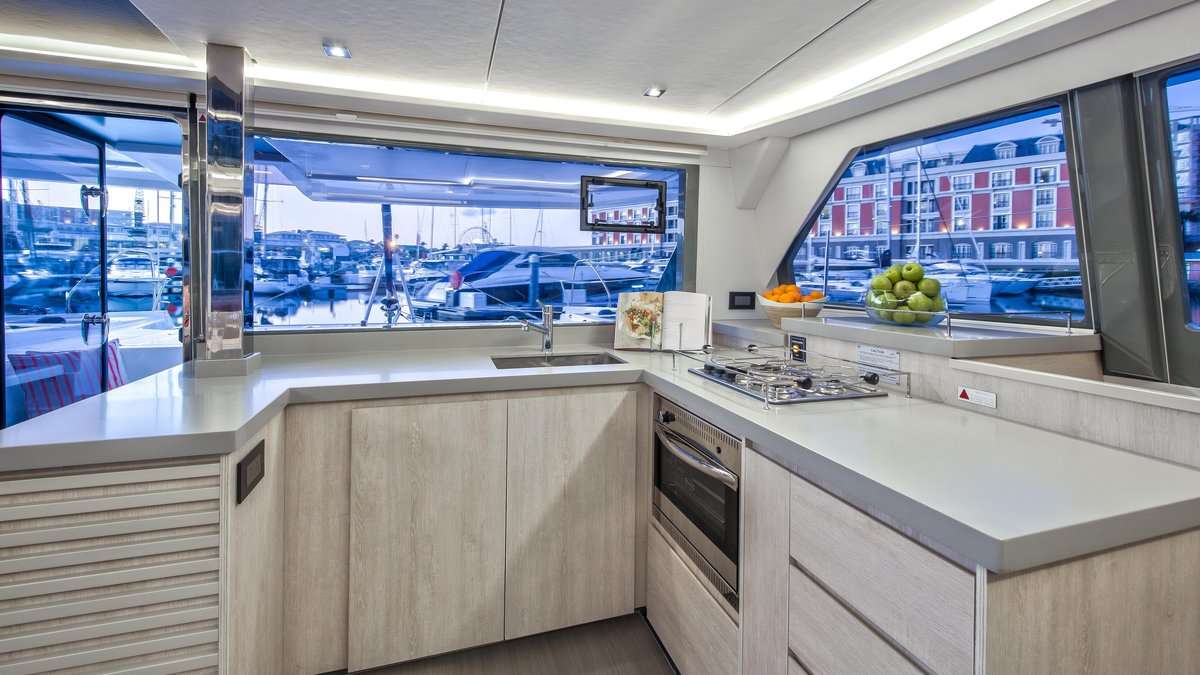 Crewed Catamaran NICE AFT TOO photo 4