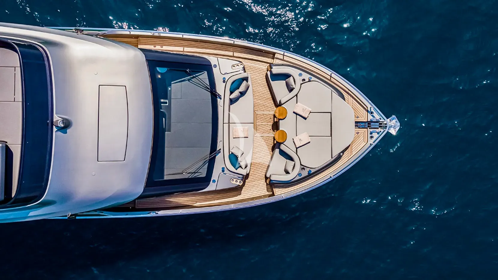 Luxury Crewed Motor Yacht NIRVANA photo 4