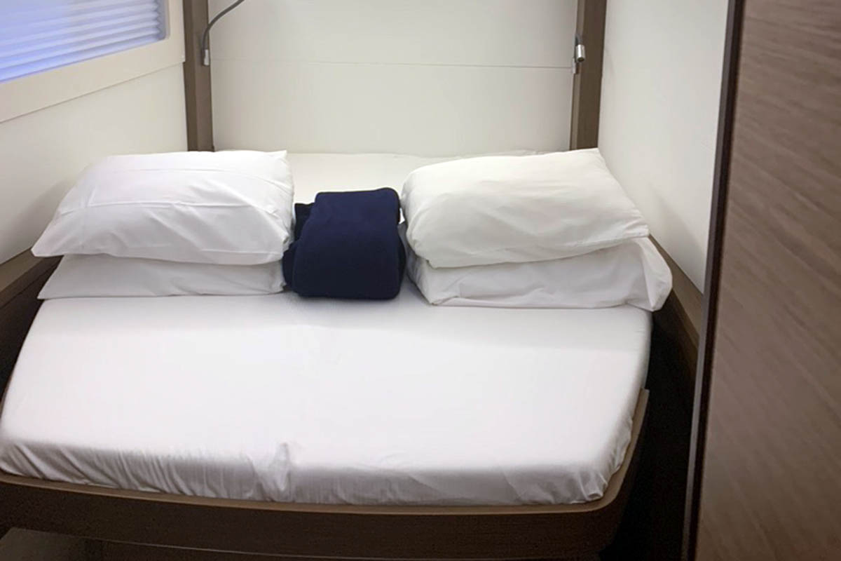 Bareboat Catamaran NOHEA HOLOKAI photo 7