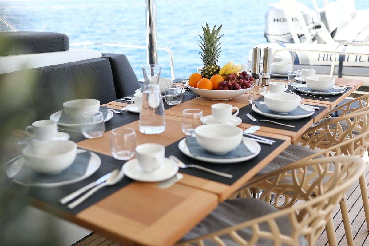 Crewed Catamaran NOMAD photo 8