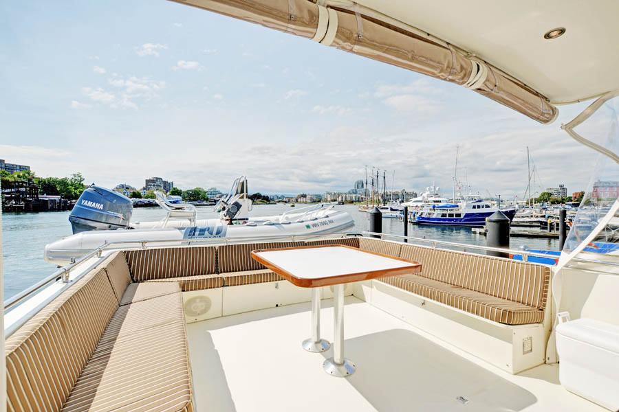 Crewed Motor Yacht NORTHERN LIGHT photo 3