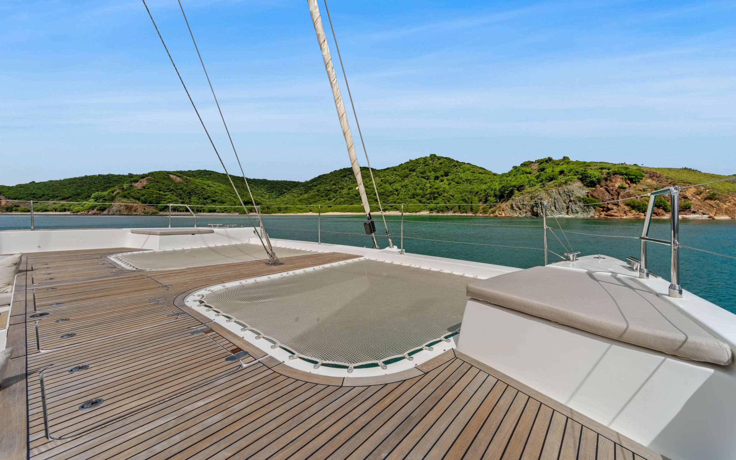 Luxury Crewed Catamaran OCEAN VIBES photo 5