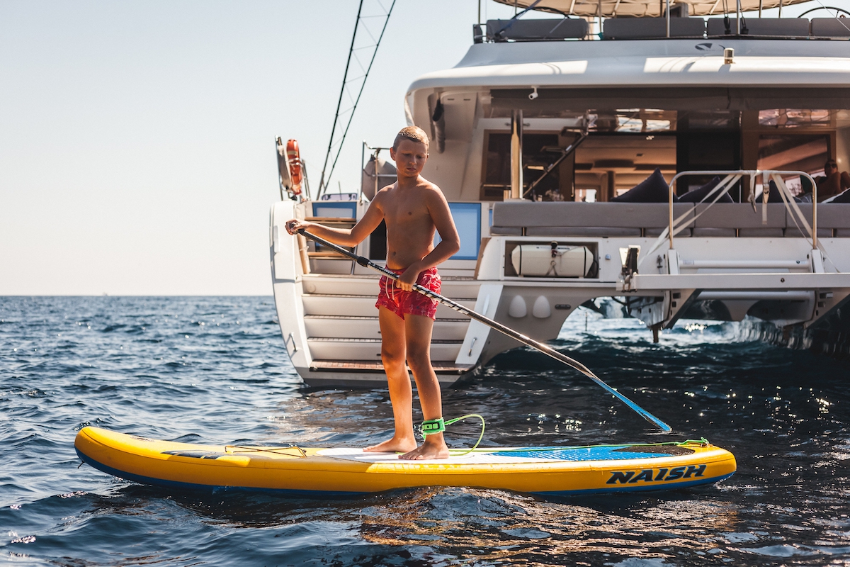 Luxury Crewed Catamaran OCEAN VIEW photo 4