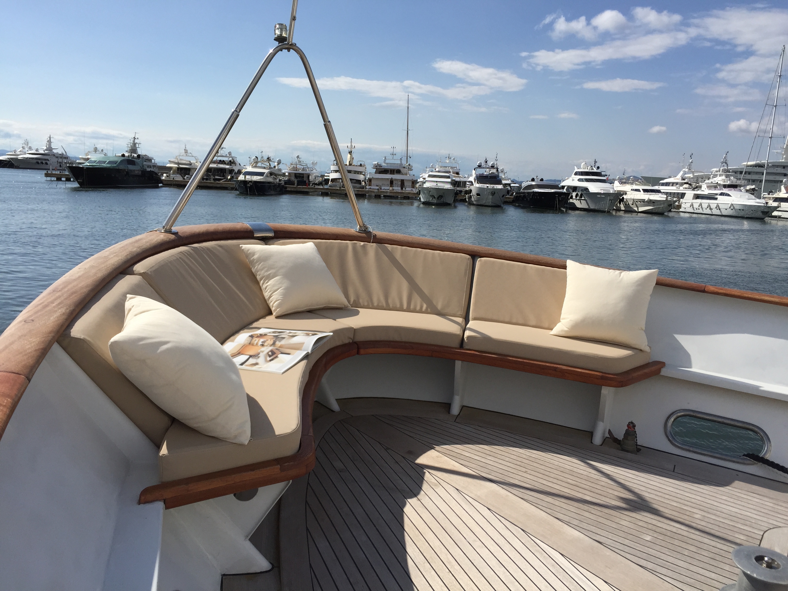 Luxury Crewed Motor Yacht OCEANE II photo 8