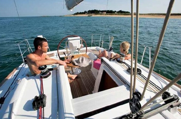 Bareboat Sailing Yacht Oceanis 34 photo 4