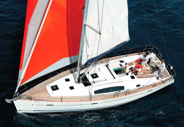 Bareboat Sailing Yacht Oceanis 43