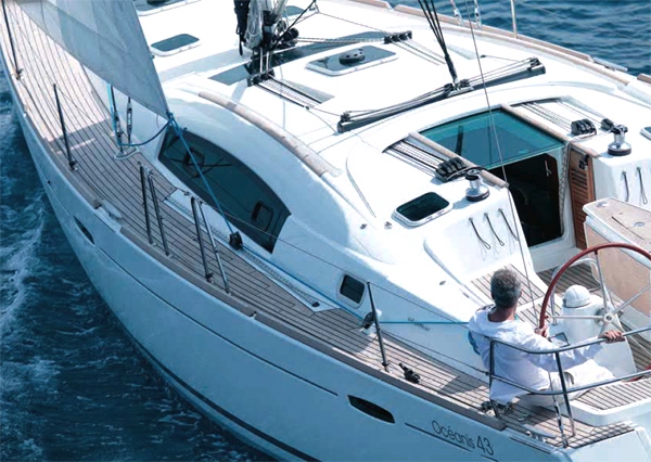 Bareboat Sailing Yacht Oceanis 43 photo 5