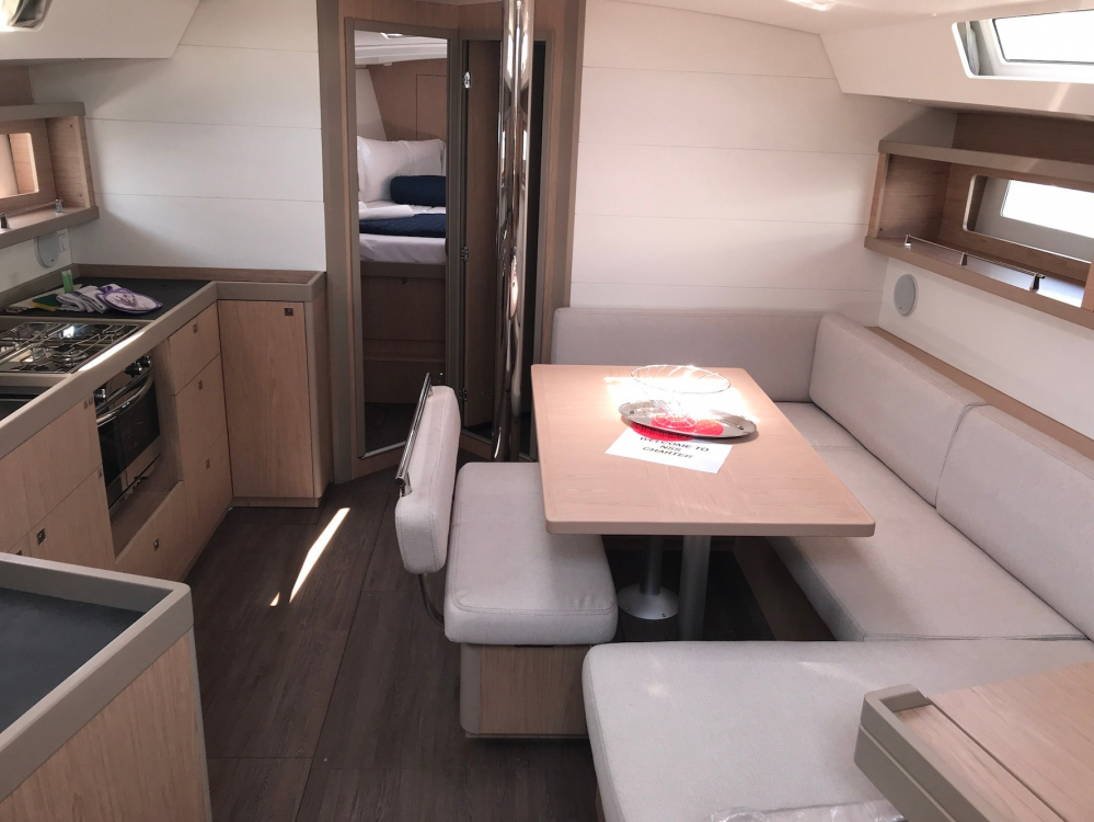 Bareboat Sailboat ALGEIBA photo 4