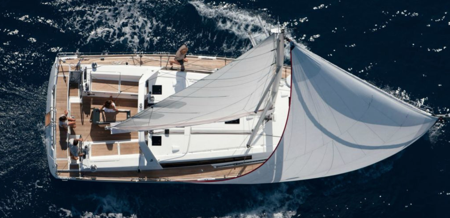 Bareboat Sailing Yacht Beneteau Oceanis 45
