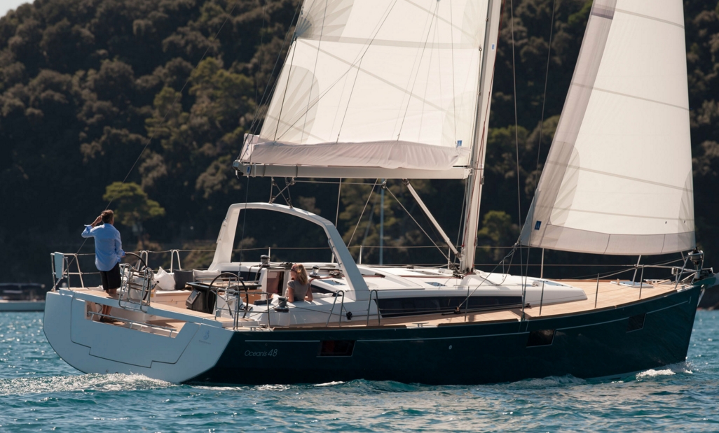 Bareboat Sailing Yacht Oceanis 48 5 Cabins photo 3