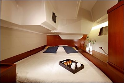 Bareboat Sailing Yacht Oceanis 48 photo 7