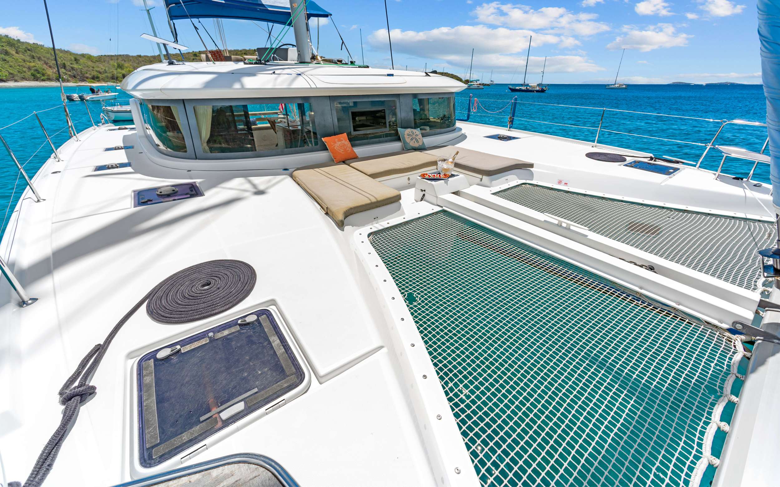 Luxury Crewed Catamaran OCEANS 8 photo 6