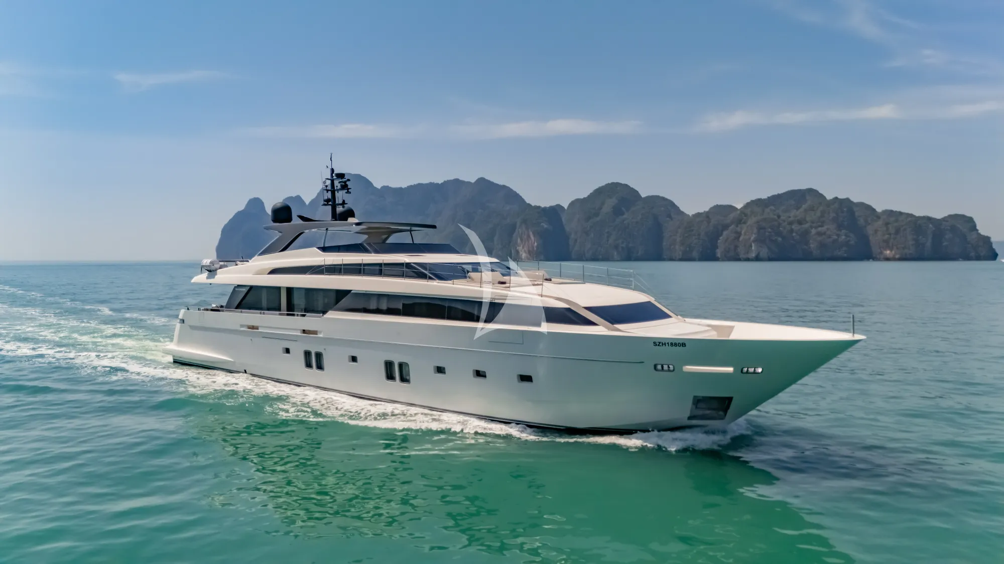 Luxury Crewed Motor Yacht OCTAVE