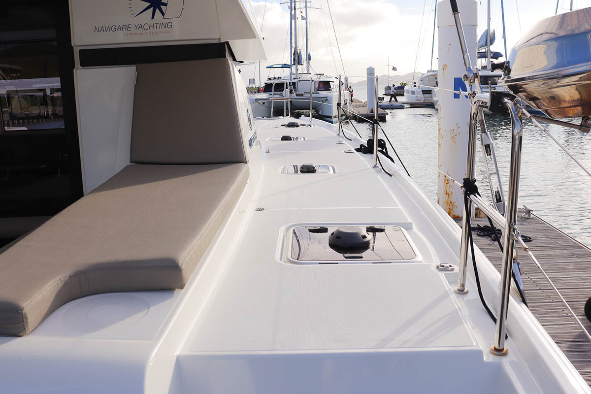 Bareboat Catamaran ODYSSEY photo 7